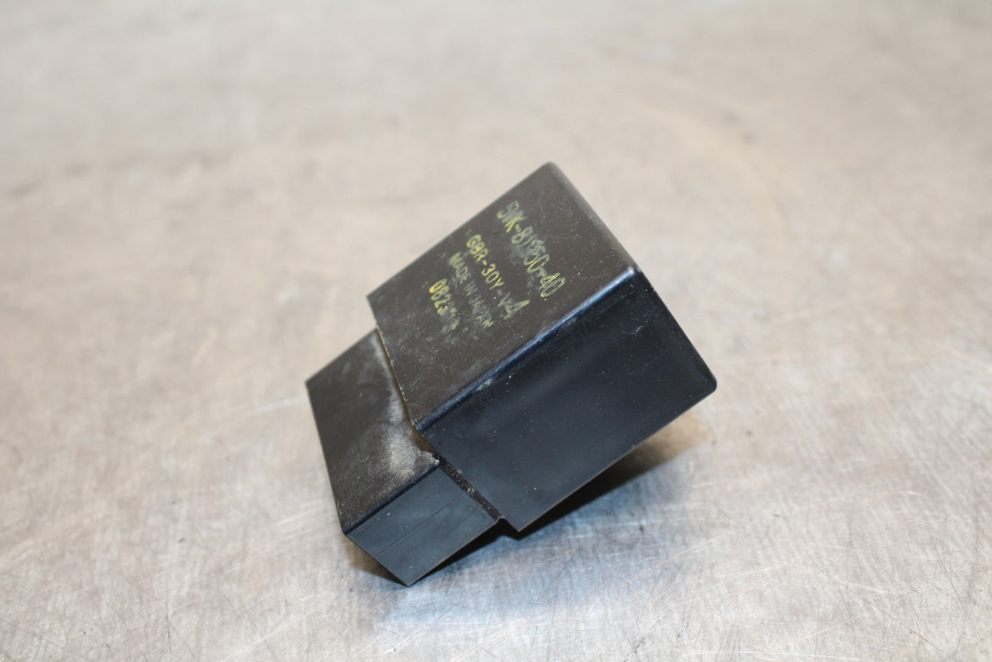 08-16 YAMAHA YZF R6 RELAY ASSEMBLY FUSE BOX BB131