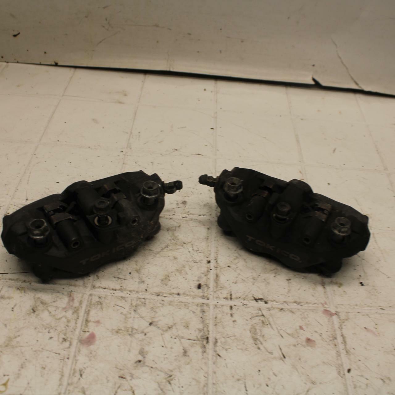 05-06 HONDA CBR600RR RIGHT LEFT FRONT BRAKE CALIPER SET PAIR CALIPERS BB399