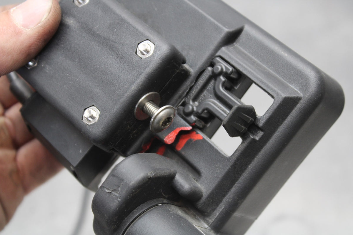 20-23 BMW F900R GPS GAUGES DISPLAY MOUNT BRACKET BB923