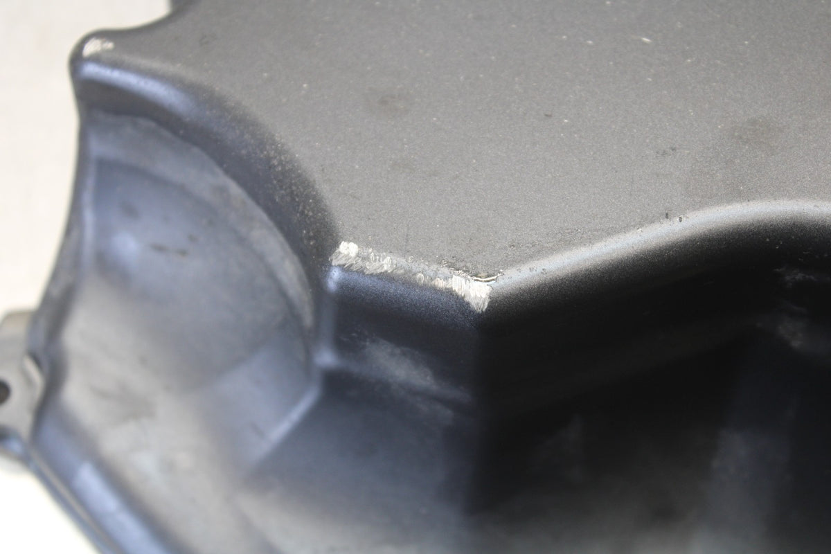 22-25 YAMAHA YZF R7 ENGINE MOTOR BOTTOM OIL PAN COVER BB850