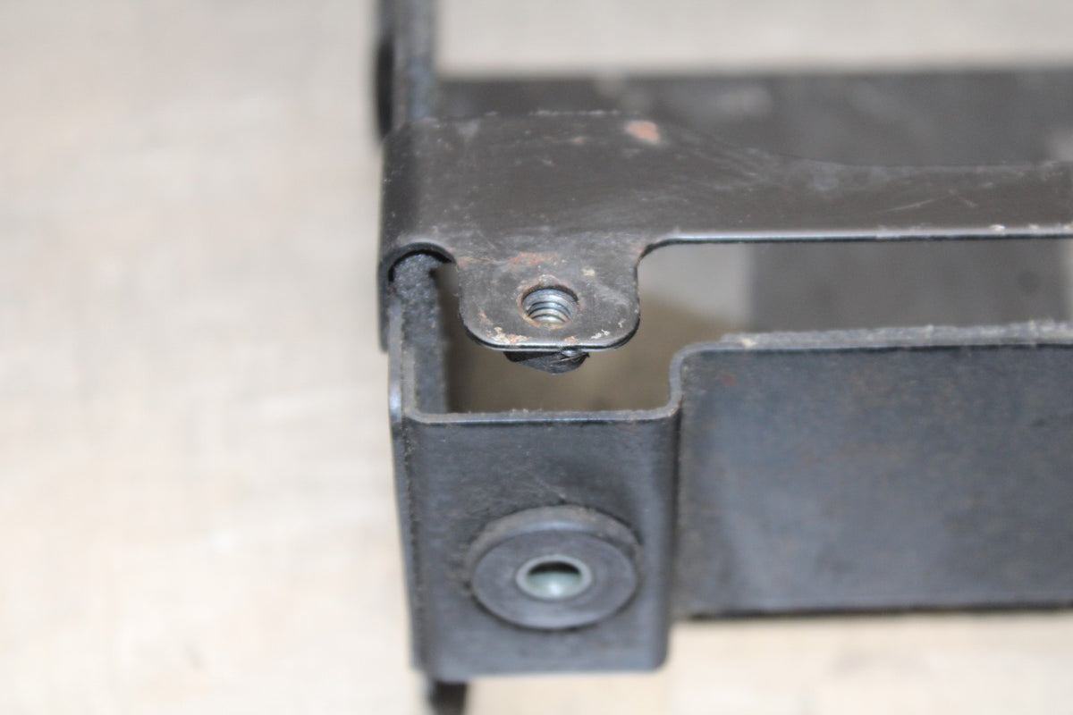 2006 Suzuki Boulevard C90 BATTERY TRAY BOX HOLDER BB849