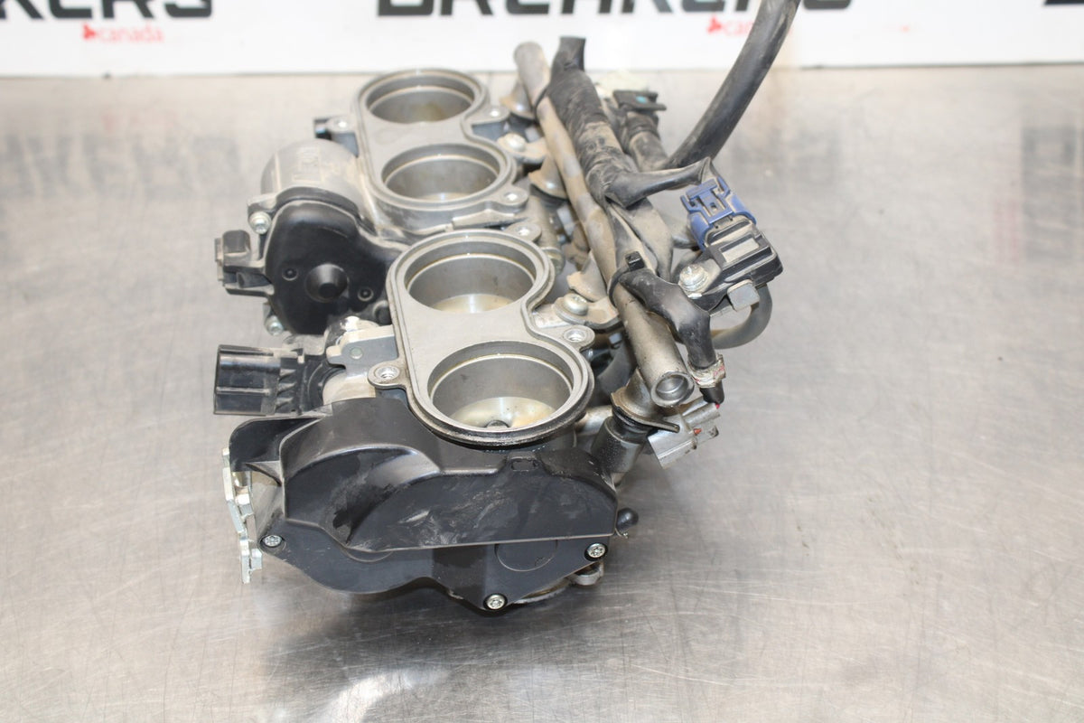07-08 YAMAHA YZF R1 MAIN FUEL INJECTORS / THROTTLE BODIES BB771
