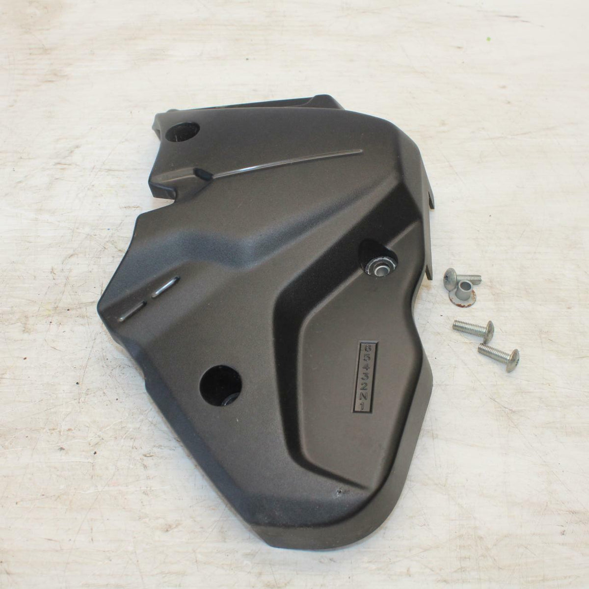 07-12 SUZUKI BANDIT 650F ENGINE SPROCKET COVER BB280