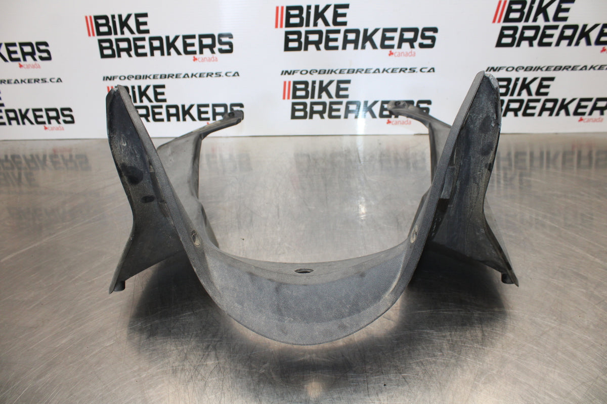 04-09 SUZUKI GS500F SPEEDO CLUSTER GAUGE INSTRUMENT CLUSTER TRIM PANEL BB165