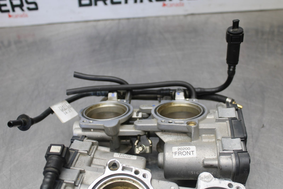16 APRILIA TUONO V4 1100 MAIN FUEL INJECTORS / THROTTLE BODIES BB905