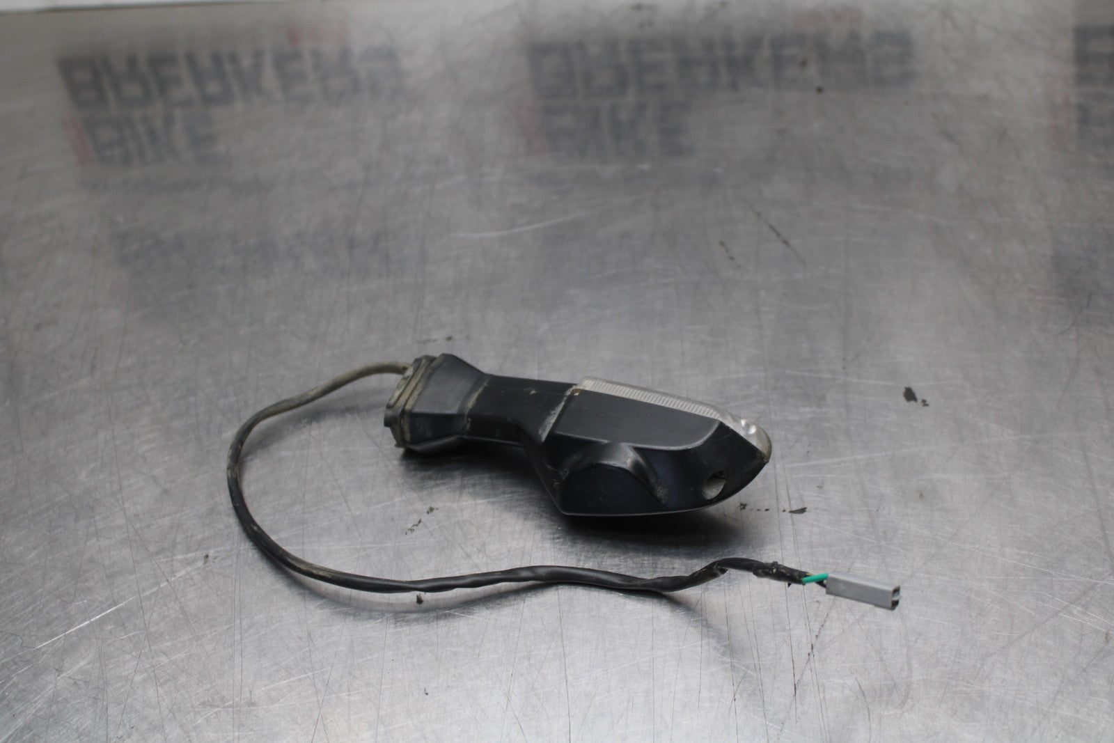 09-10 KAWASAKI ER-6N RIGHT REAR BACK TURN SIGNAL LIGHT INDICATOR BB205