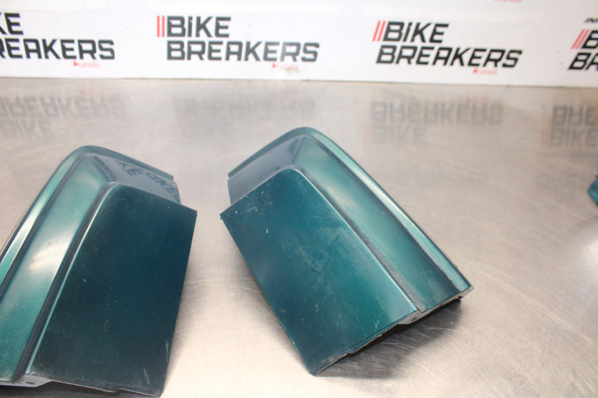 88-00 HONDA GOLDWING 1500 REAR BACK SADDLE BAG CORNERS BB883