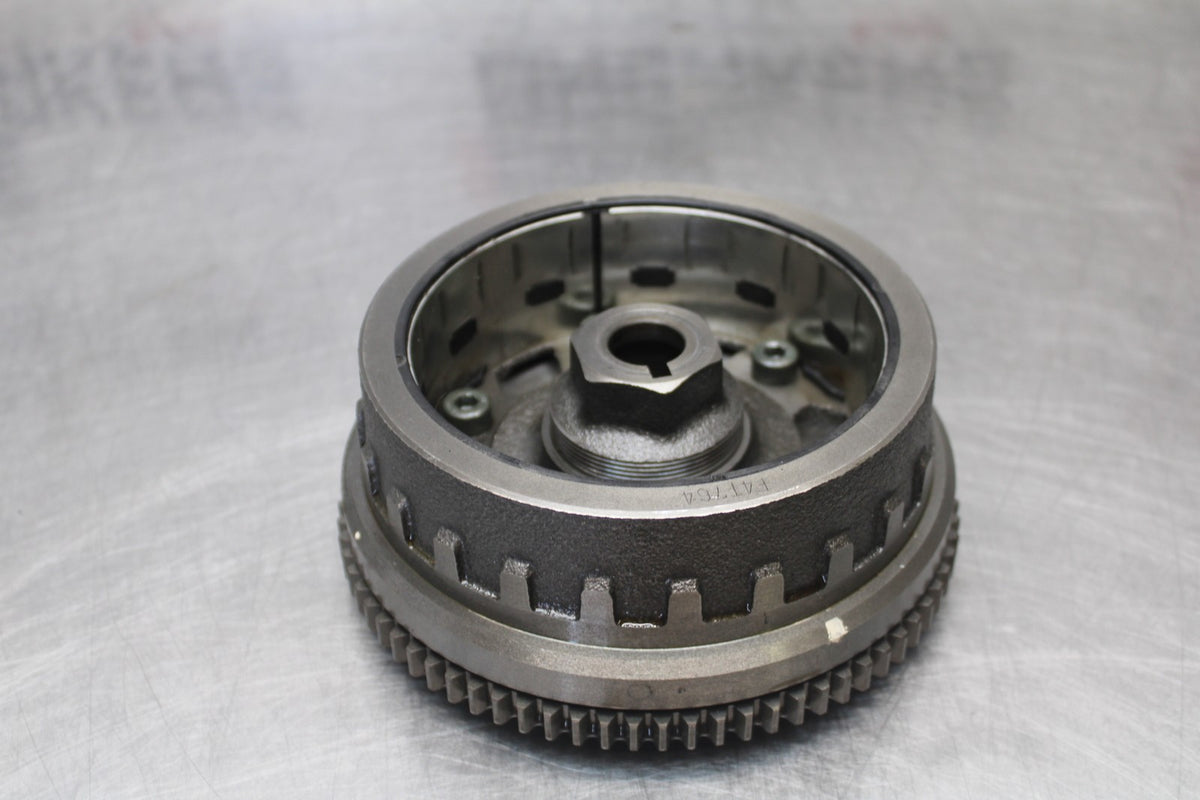 05-09 SUZUKI BOULEVARD C90 MAGNETO ALTERNATOR GENERATOR FLYWHEEL ROTOR BB918