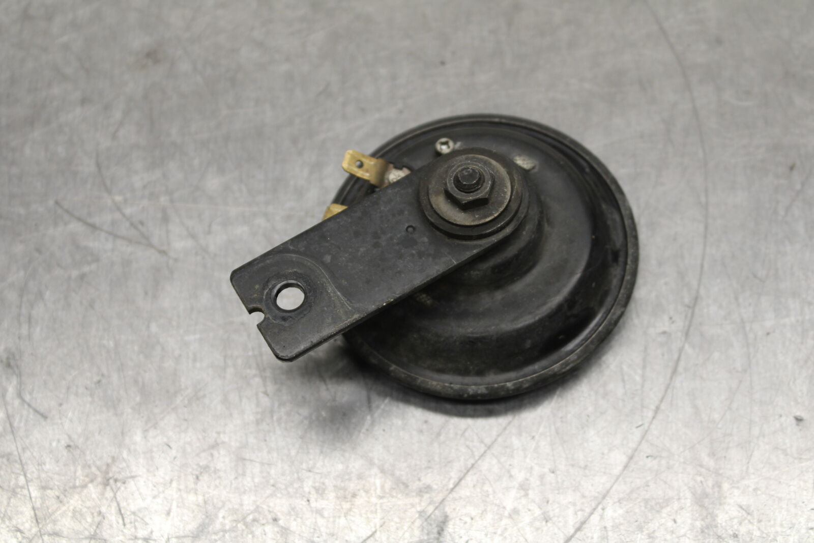 12-13 KAWASAKI Z1000 HORN SIGNAL BB743