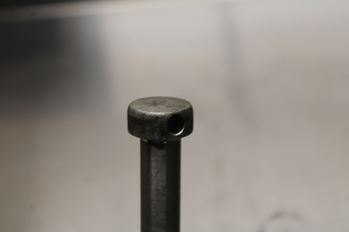 86 SUZUKI GS750ES FRONT WHEEL RIM AXLE PIVOT BOLT BB140