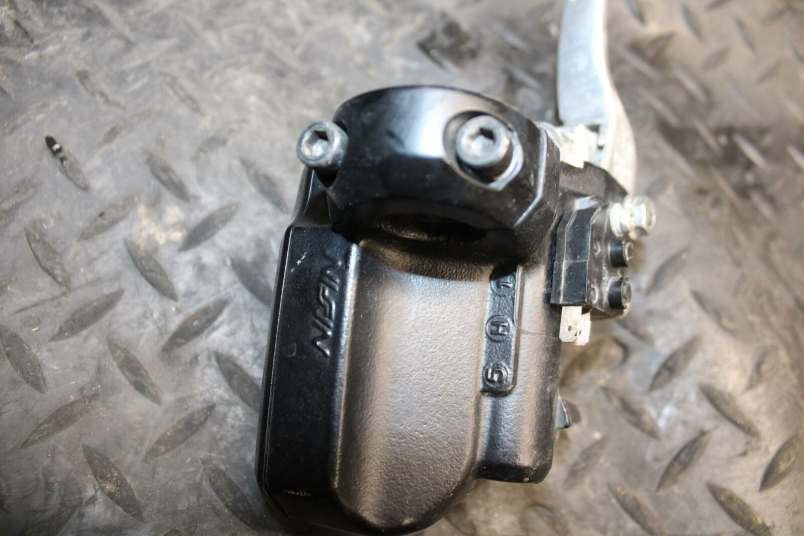 12-17 KAWASAKI NINJA 650 FRONT BRAKE MASTER CYLINDER w/ LEVER BB211