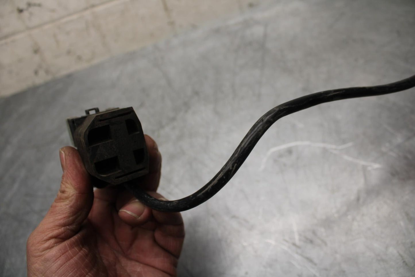 11-14 KAWASAKI VERSYS 650 LE 650C ENGINE STARTER RELAY STARTING MOTOR BB498