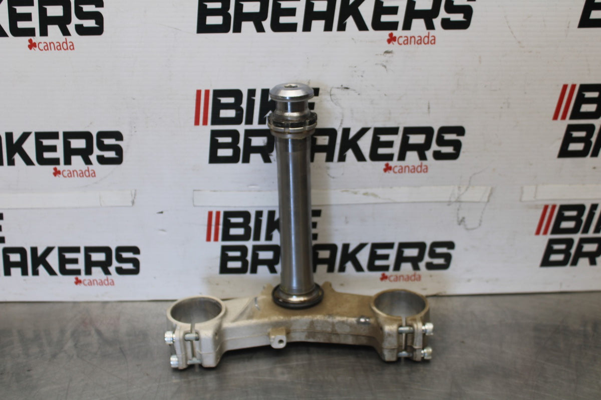 24 KAWASAKI NINJA ZX6R ZX636 ABS 40TH ANNIVERSARY FRONT FORKS TRIPLE BB911