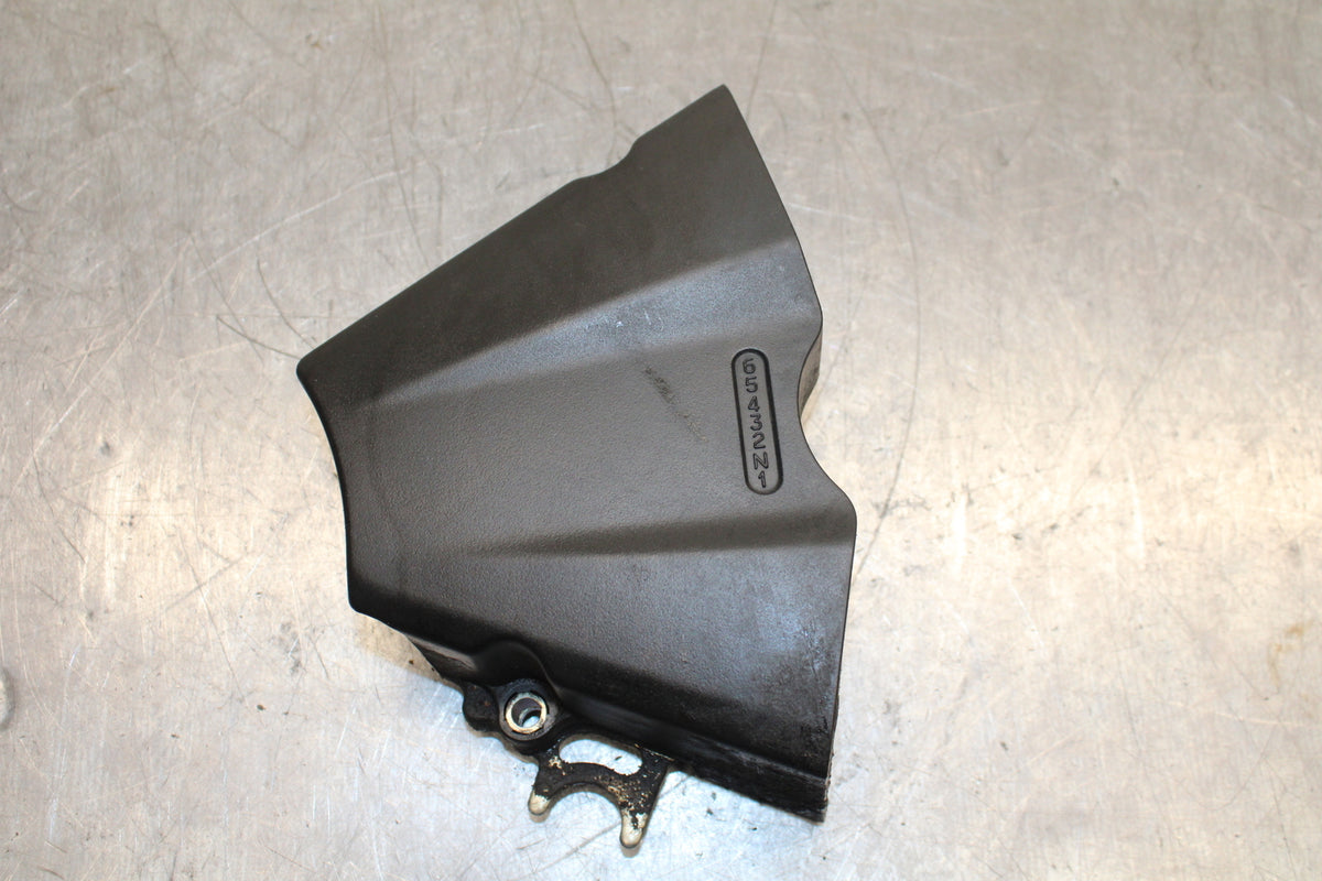 15-19 HONDA CBR300R ENGINE SPROCKET COVER  BB112