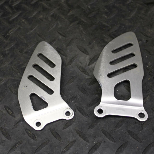 10 SUZUKI GSXR750 LEFT RIGHT REARSET REAR SET HEEL GUARD COVER SET BB190