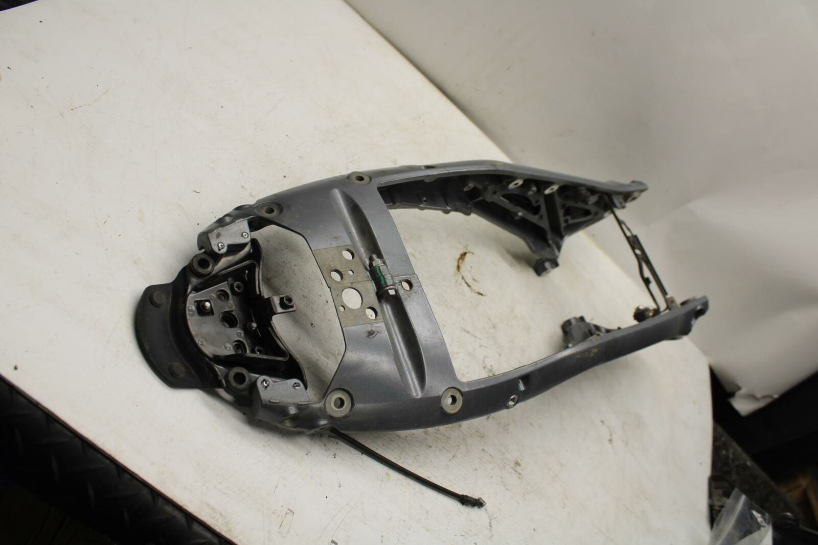 07-16 TRIUMPH STREET TRIPLE REAR SUBFRAME BACK SUB FRAME BB361