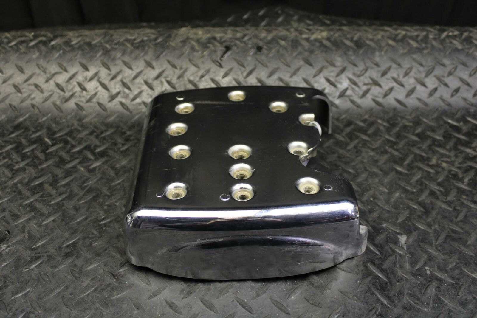 03-08 KAWASAKI VULCAN 1600 ENGINE TOP END CYLINDER HEAD COVER REAR  BB193