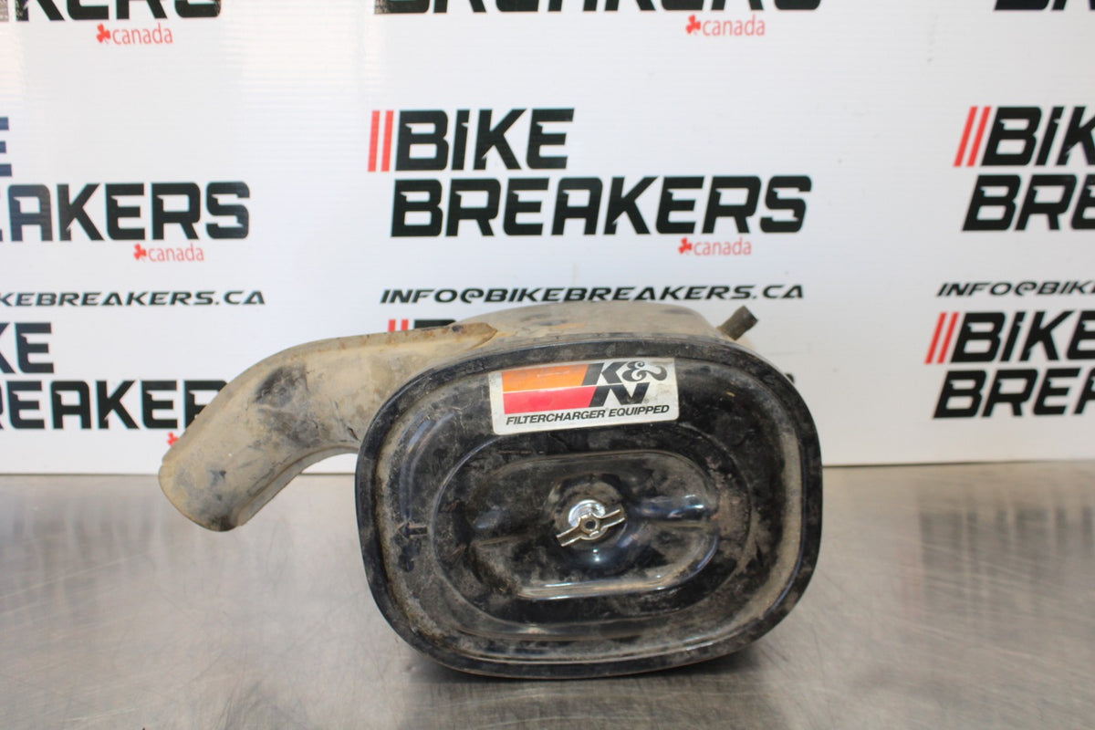 76-77 HONDA GOLDWING 1000 AIR CLEANER FILTER BOX / K&N FILTER BB171