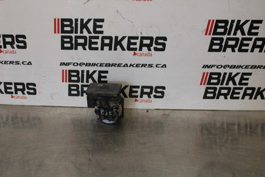 20 TRIUMPH STREET TRIPLE 765 ABS PUMP UNIT MODULE BB864
