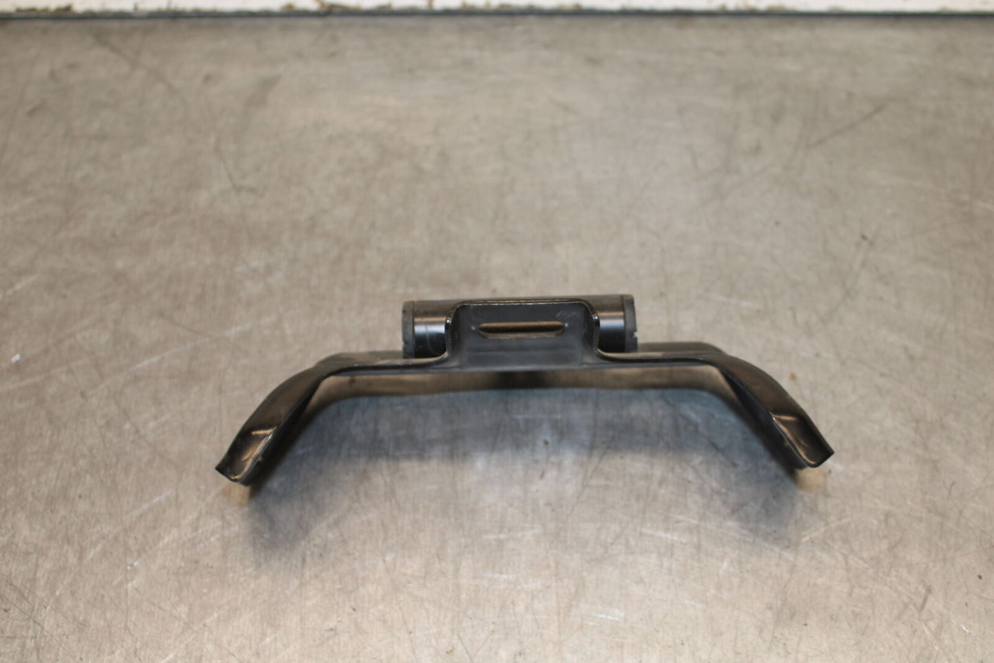 13-15 HONDA CBR500R GAS TANK FUEL CELL PETROL RESERVOIR BRACKET MOUNT BB704