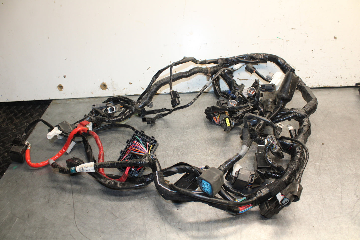22-24 YAMAHA XSR900 MAIN ENGINE WIRING HARNESS MOTOR WIRE LOOM BB710