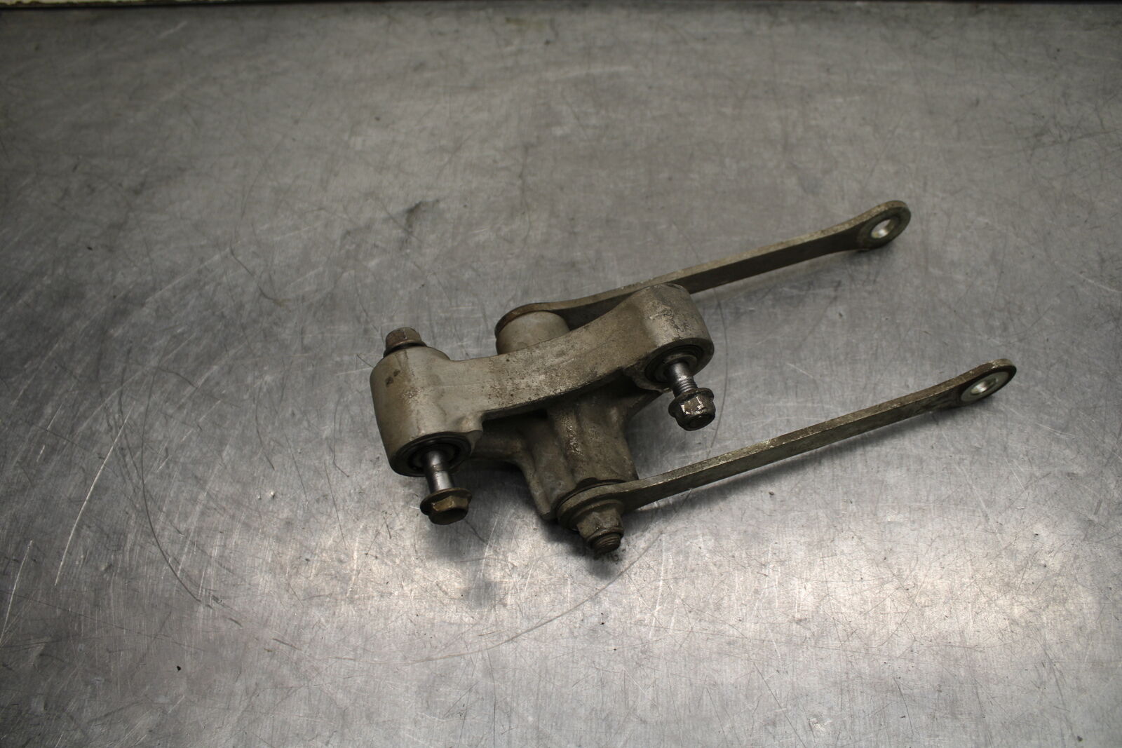 13-17 KAWASAKI NINJA ZX6R ZX636E REAR DOGBONE SHOCK LINKAGE LINK BB735