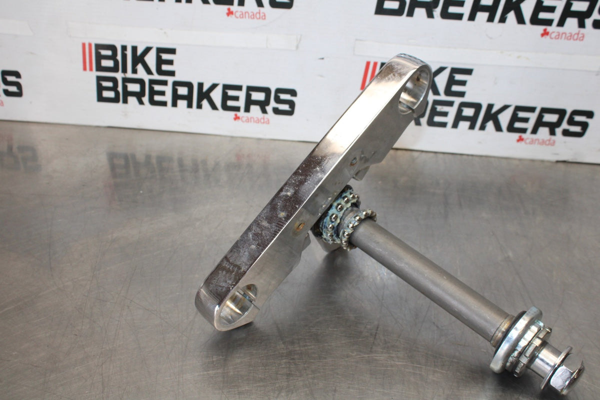 03 HONDA SHADOW SPIRIT 750 VT750DC FRONT FORKS CLAMP LOWER TRIPLE TREE BB907