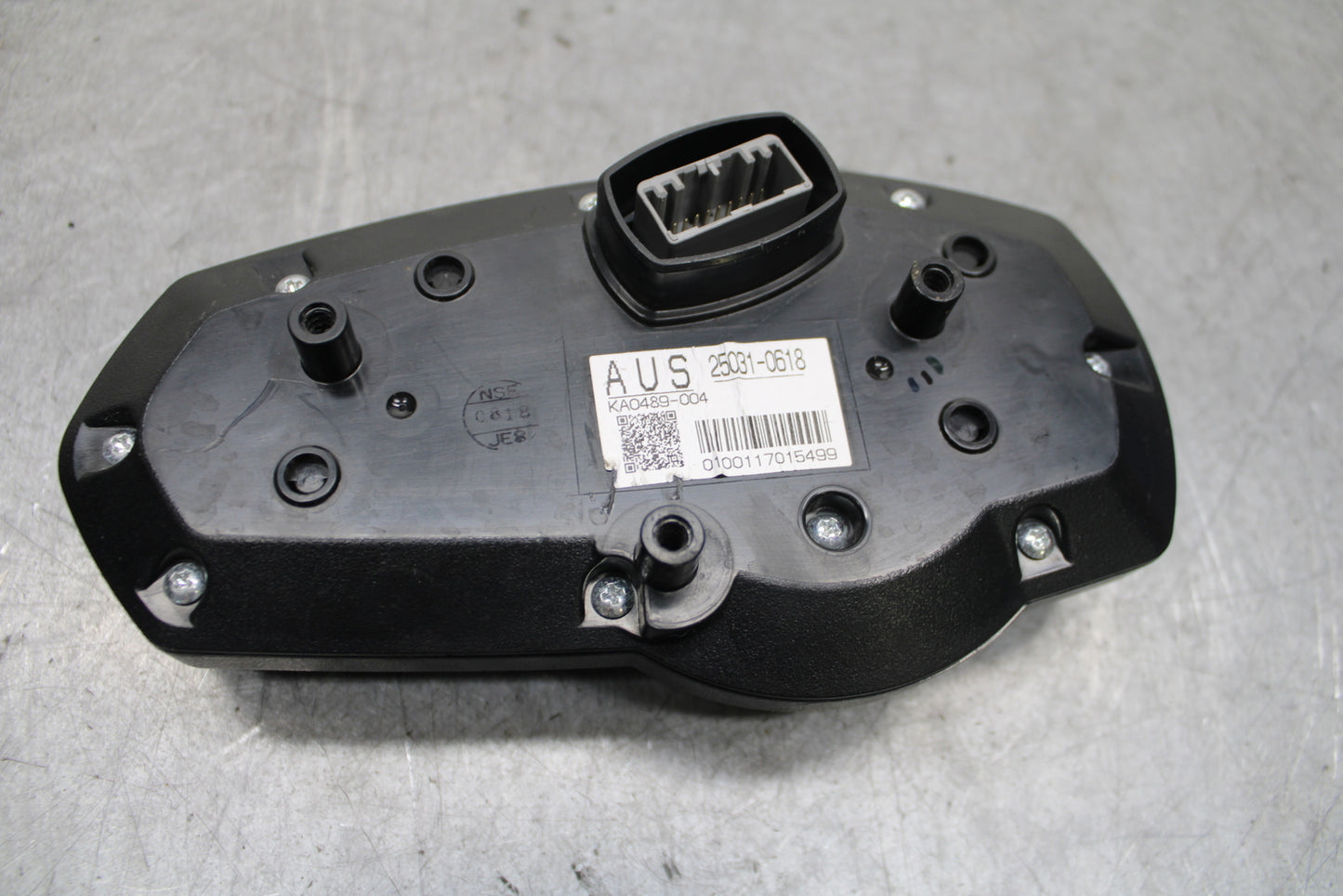 13-18 KAWASAKI NINJA ZX6R SPEEDO TACH GAUGES DISPLAY CLUSTER SPEEDOMETER BB666