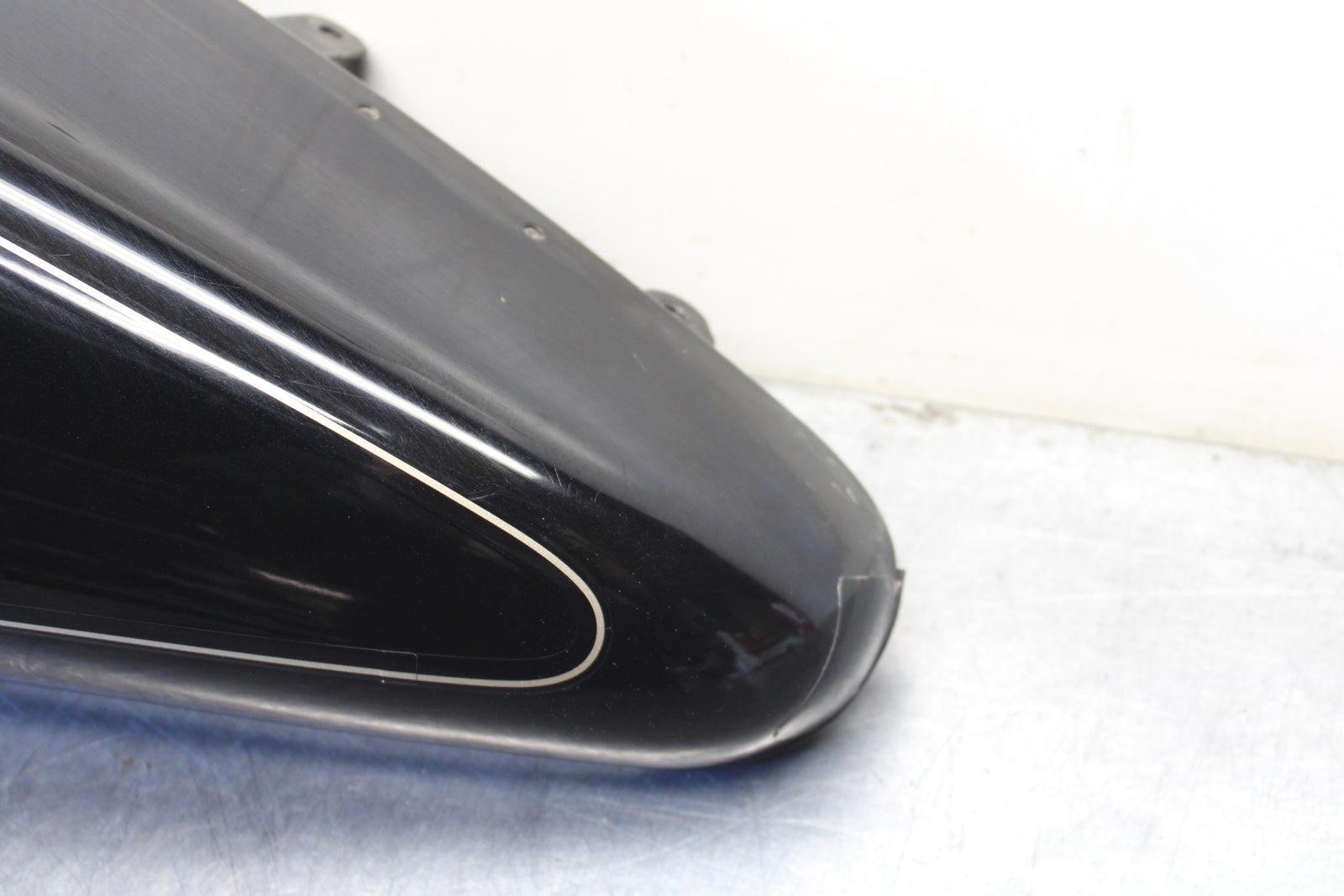 00 SUZUKI INTRUDER 1500 VL1500 LEFT GAS TANK CAP COVER TRIM COWL FAIRING BB761