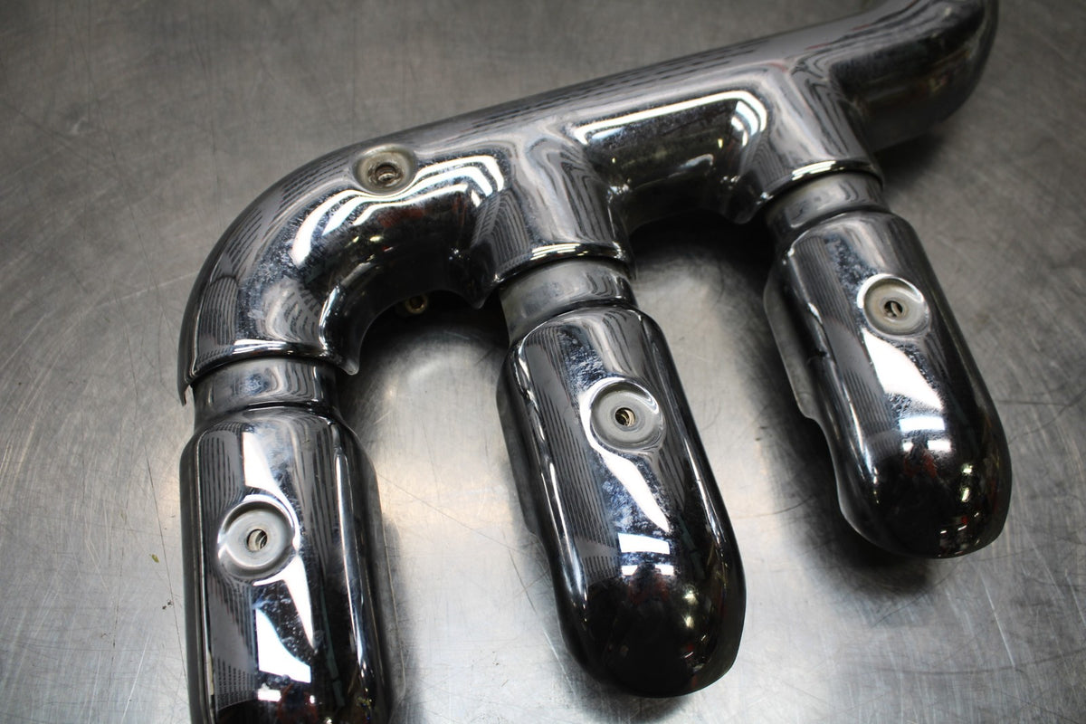 05 TRIUMPH ROCKET III EXHAUST HEADER HEAT SHIELD COVER GUARD BB186