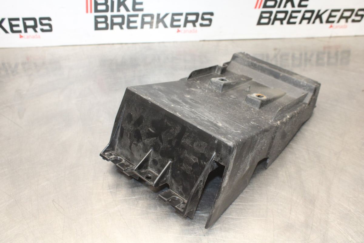 24-25 KAWASAKI NINJA 500 ABS REAR BACK TAIL UNDERTAIL BATTERY TRAY PLASTIC BB899