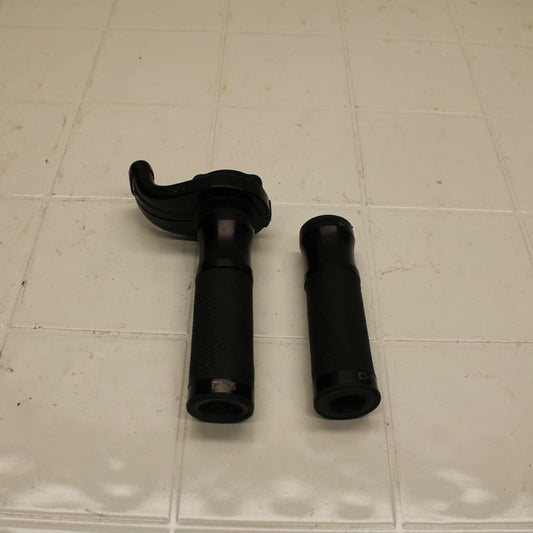 08-16 YAMAHA YZF R6 THROTTLE CABLE LINE HOUSING GUIDE BB406