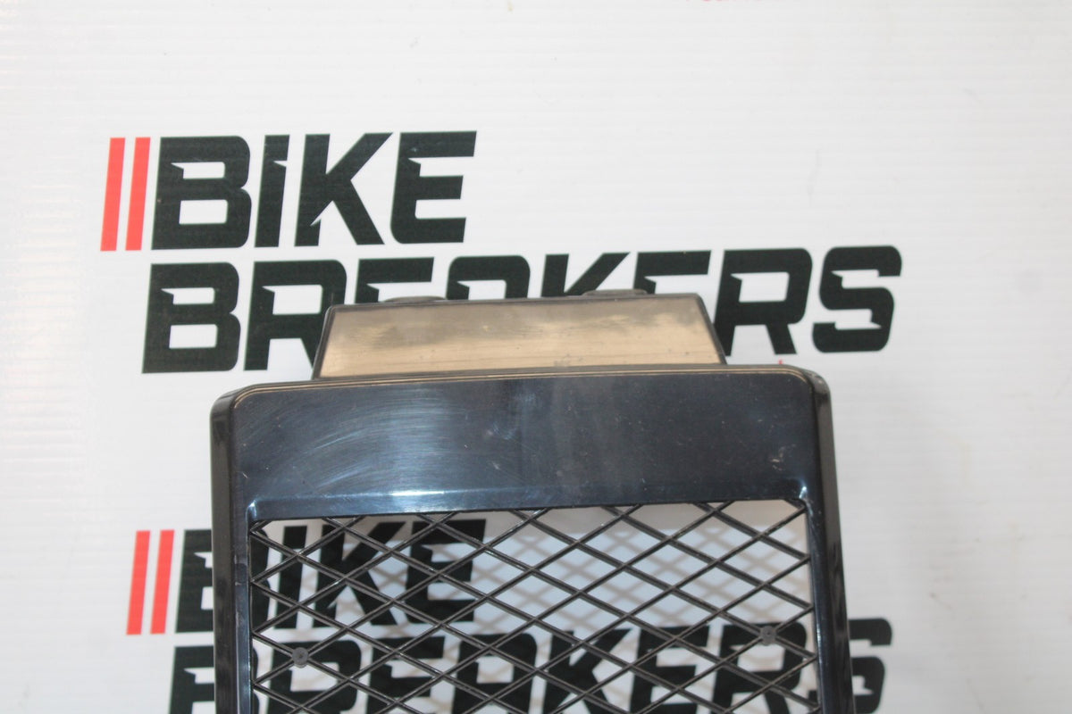 07 SUZUKI BOULEVARD M50 RADIATOR GRILLE GRILL SHIELD GUARD BB897
