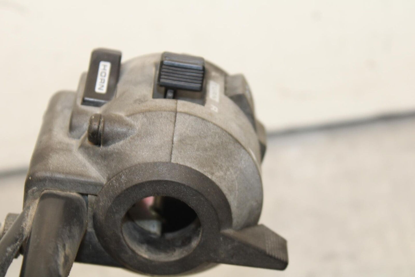 1985 Honda Shadow 500 VT500C LEFT CLIP ON HANDLE HORN SIGNALS SWITCH  BB615