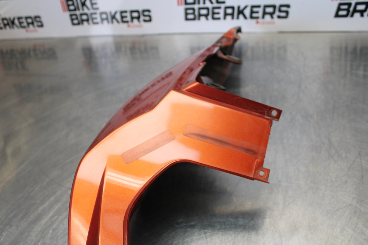 03 SUZUKI SV650S RIGHT REAR BACK TAIL FAIRING COWL SHROUD BB167