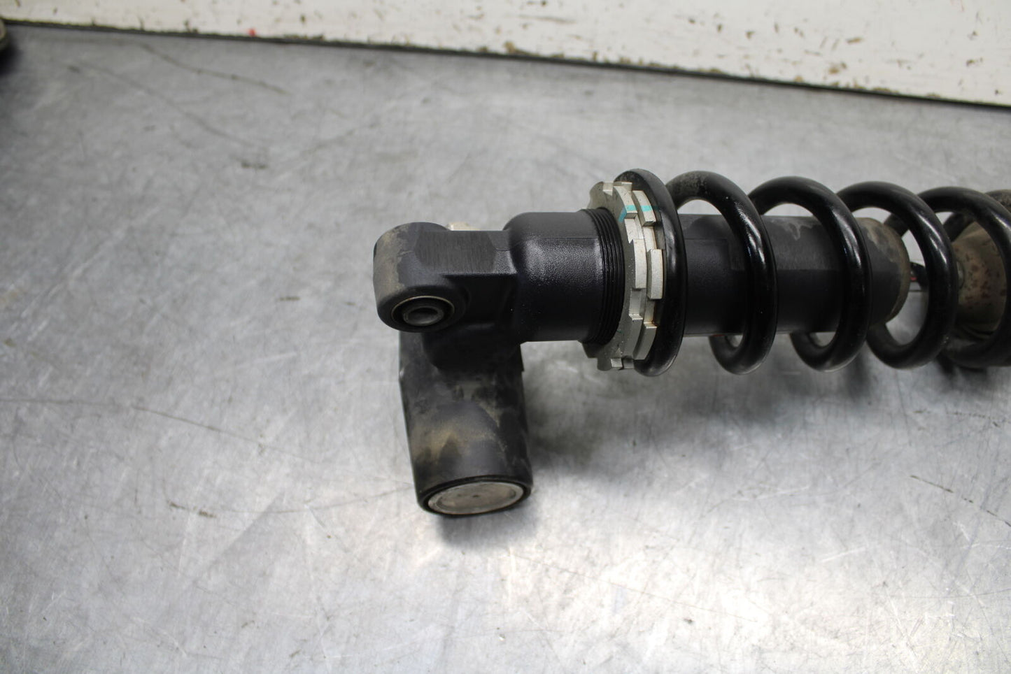 11-24 SUZUKI GSXR750 REAR BACK SHOCK ABSORBER SUSPENSION 62100-15810-019 BB714