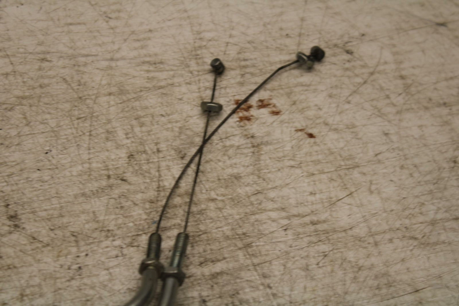 12-13 KAWASAKI EX300 NINJA THROTTLE CABLES LINES BB373