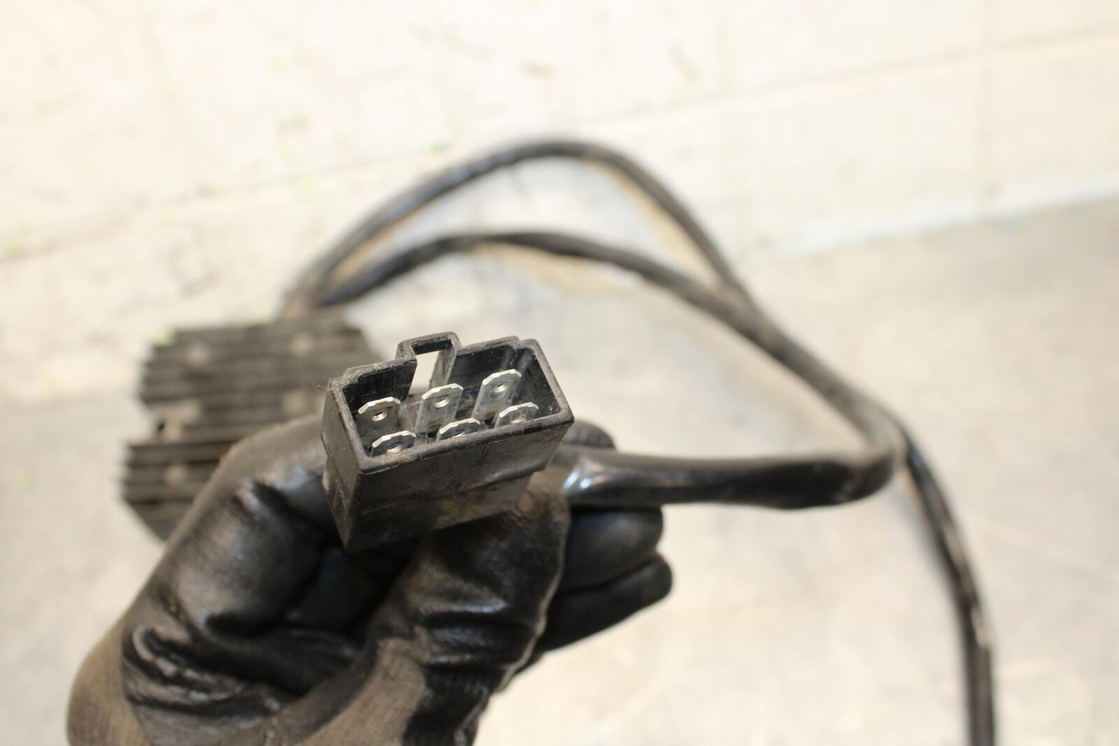 2005 Kawasaki Vulcan 1600 VN1600D Nomad RECTIFIER VOLTAGE REGULATOR BB556