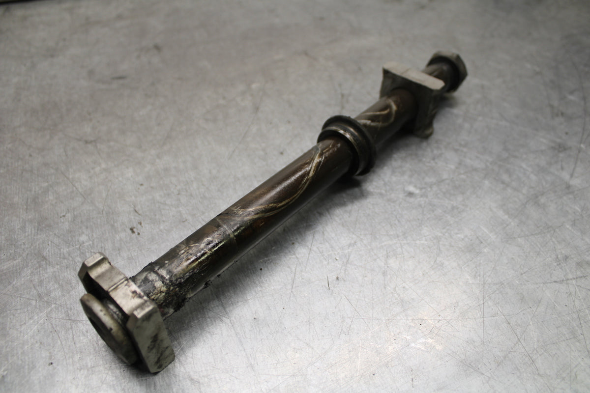 05-06 HONDA CBR600RR REAR AXLE BACK WHEEL RIM PIVOT BOLT AXEL BB727