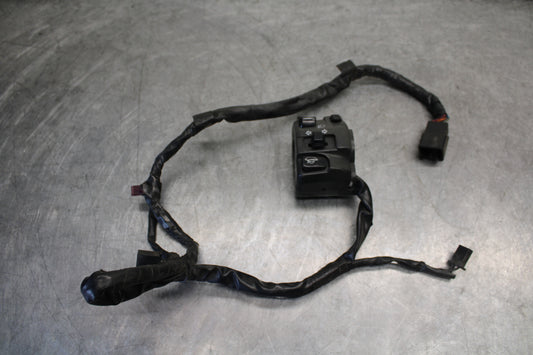 03-04 KAWASAKI NINJA ZX6RR LEFT CLIP ON HANDLE HORN SIGNALS SWITCHES BB684