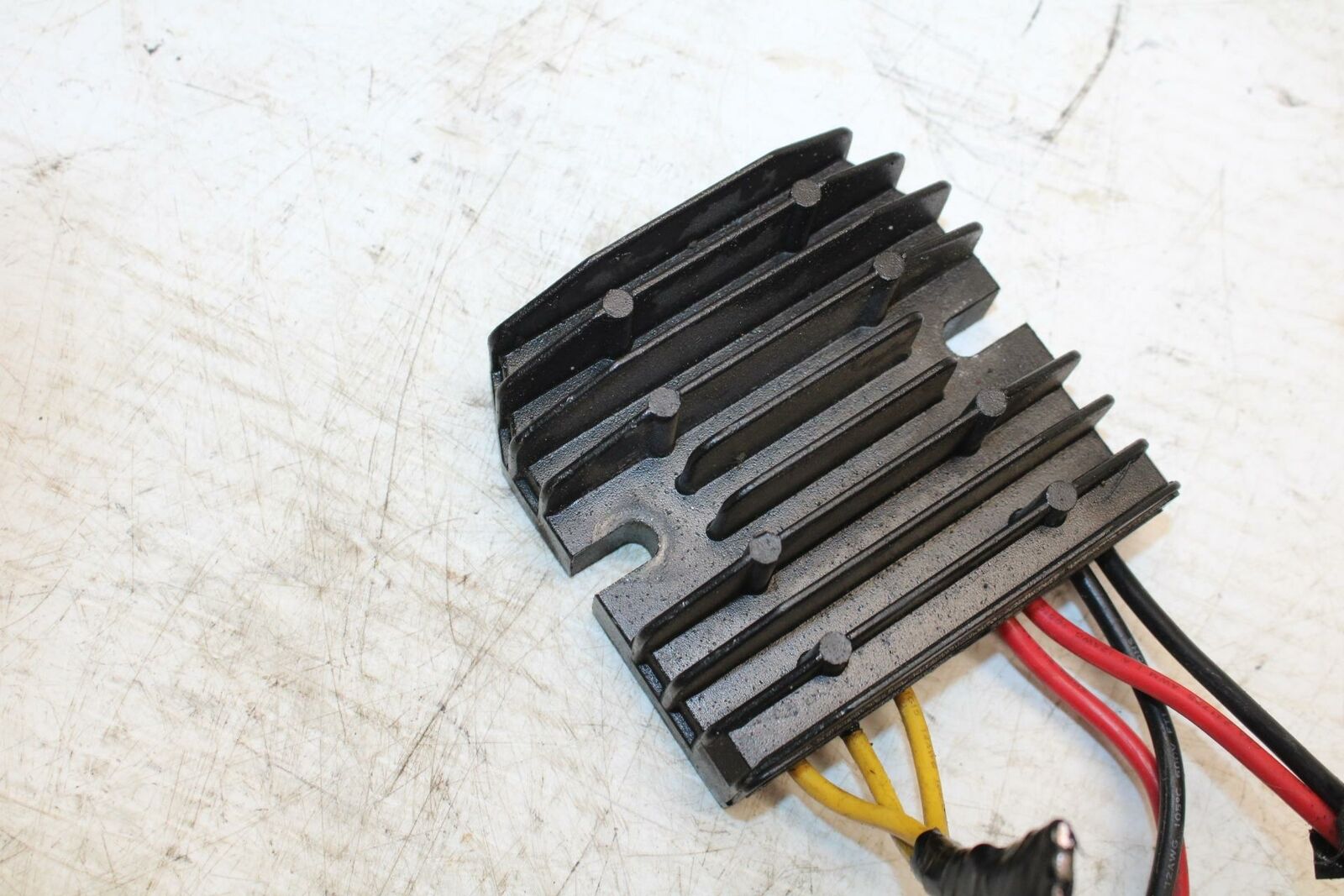 05-09 SUZUKI BOULEVARD C90 RECTIFIER VOLTAGE REGULATOR BB357