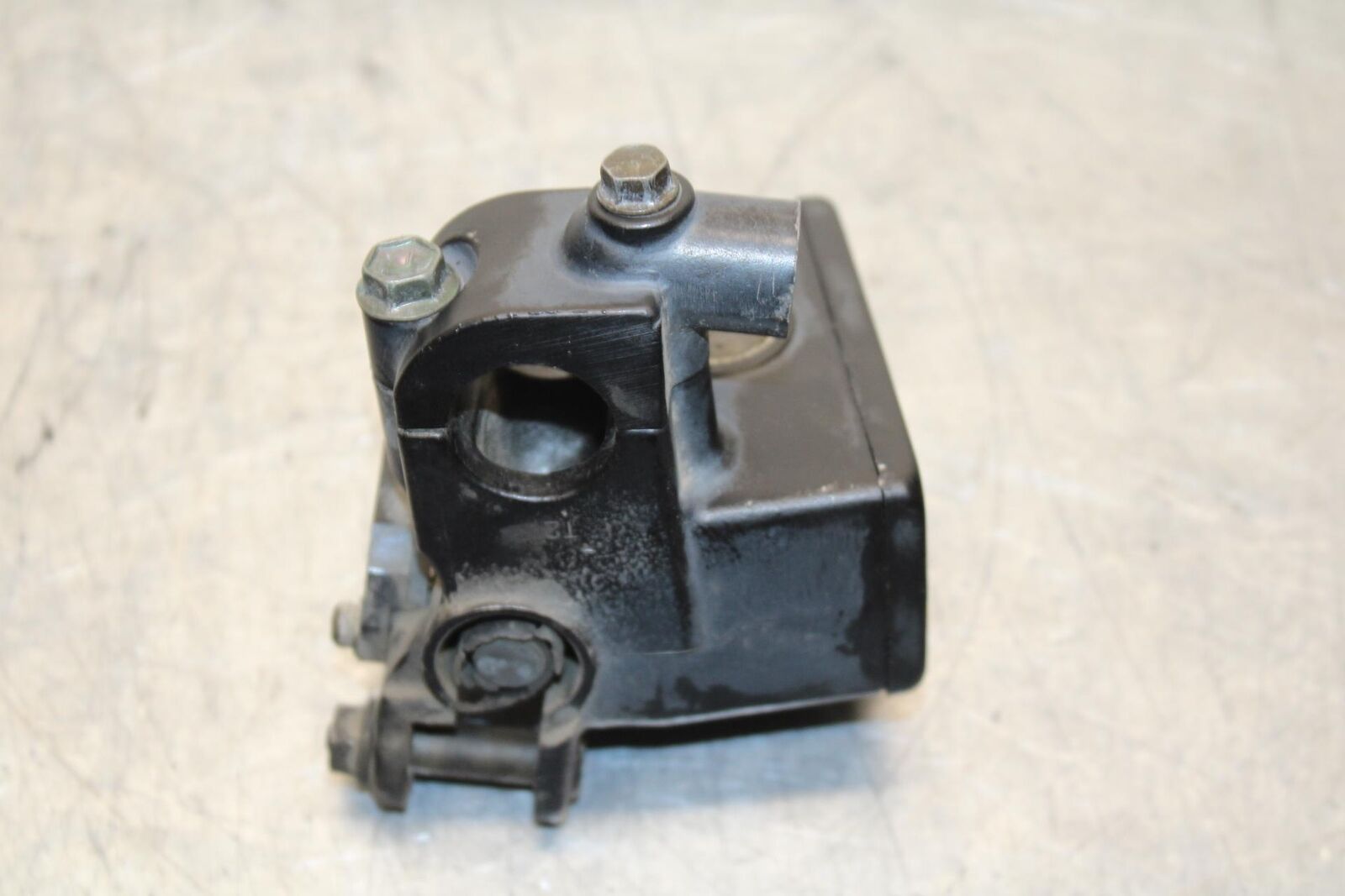 1997 Suzuki Bandit 1200 GSF1200S FRONT BRAKE MASTER CYLINDER BB559