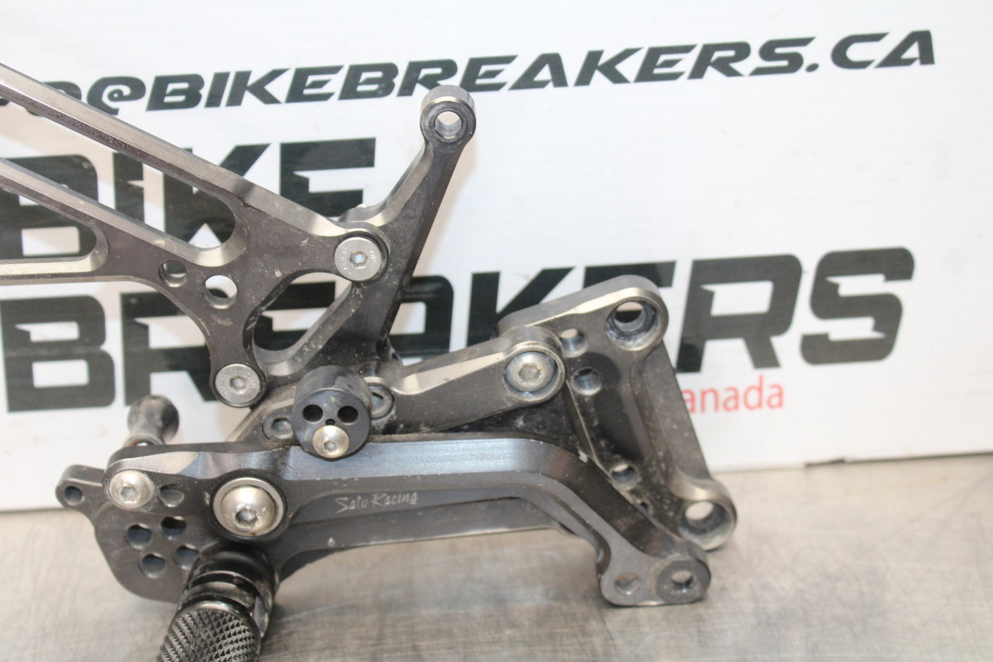 12-14 BMW S1000RR AFTERMARKET RIGHT REARSET REAR SET DRIVER FOOT PEG REST BB204