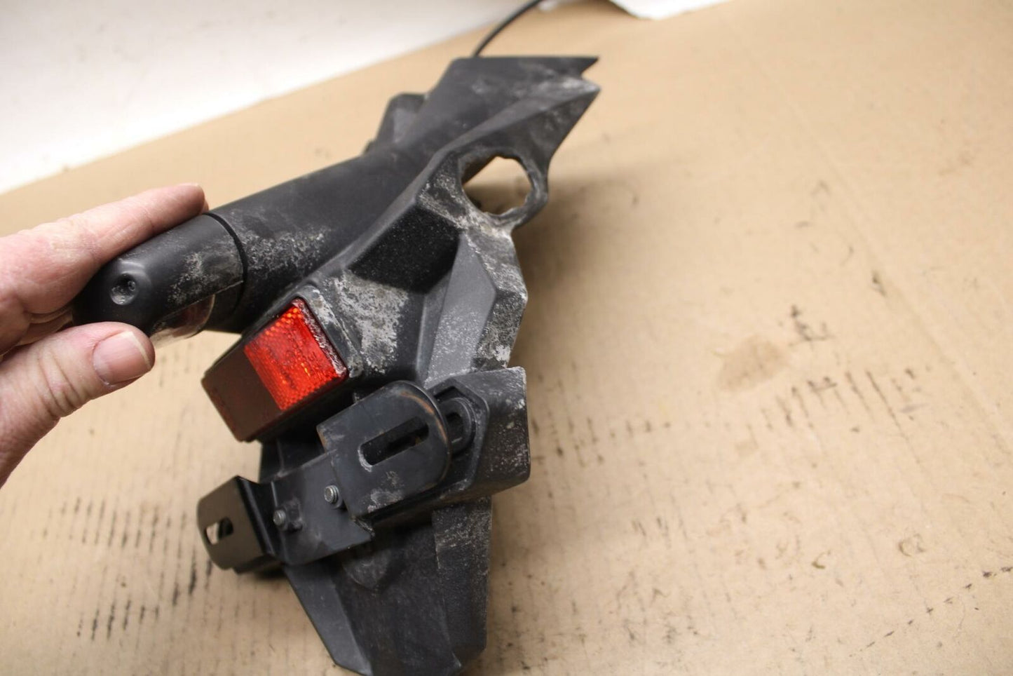 15 KAWASAKI NINJA 300 EX300 ABS LICENSE PLATE LIGHT BB395