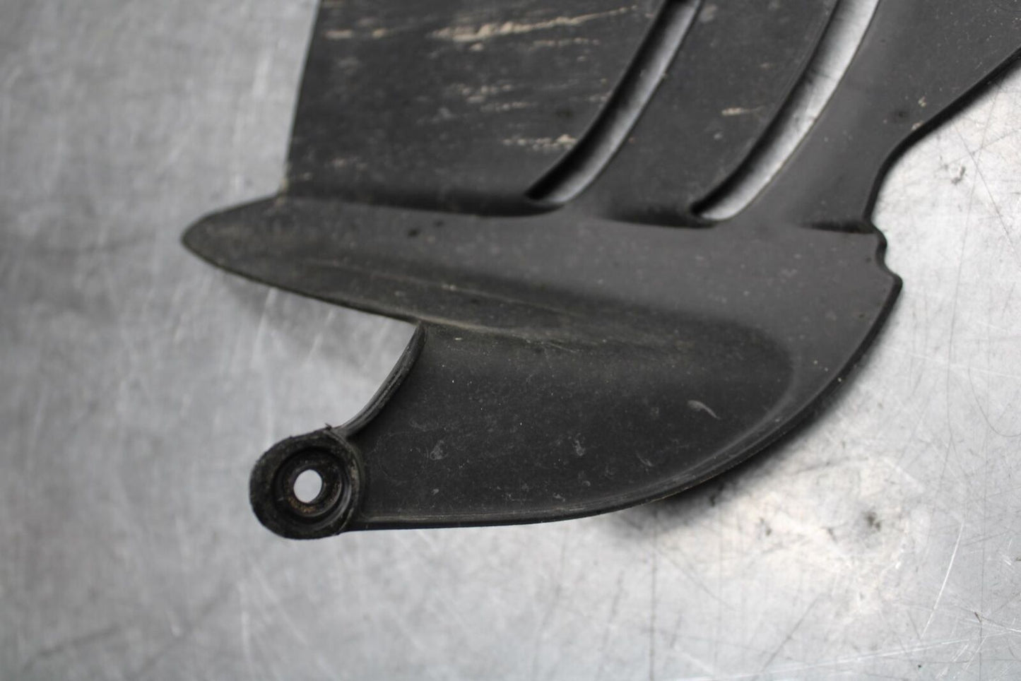 2009 Kawasaki Ninja ZX6R ZX600R REAR  WHEEL TIRE HUGGER FENDER  BB548