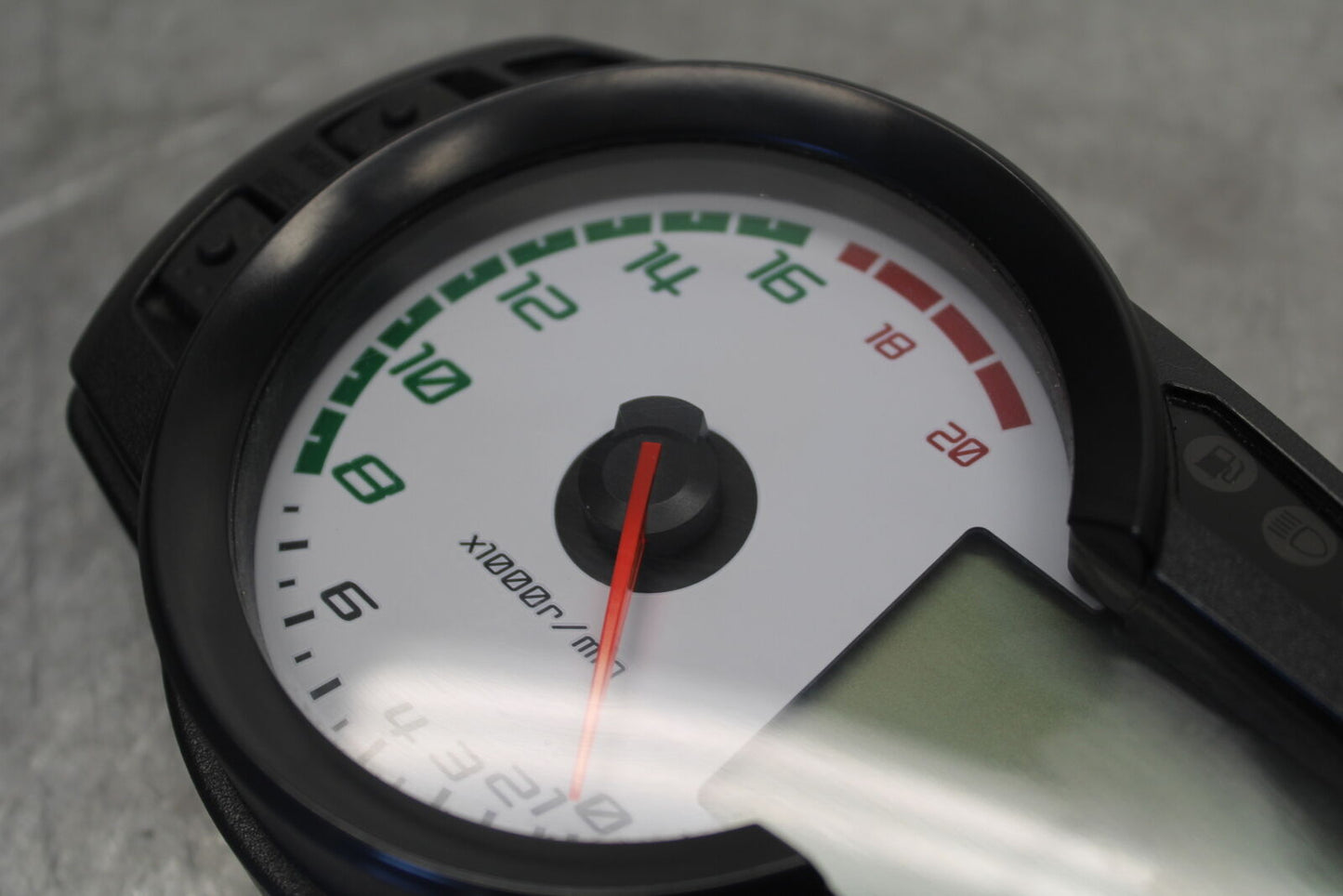 09-12 KAWASAKI NINJA ZX6R SPEEDO TACH GAUGES DISPLAY CLUSTER SPEEDOMETER BB698