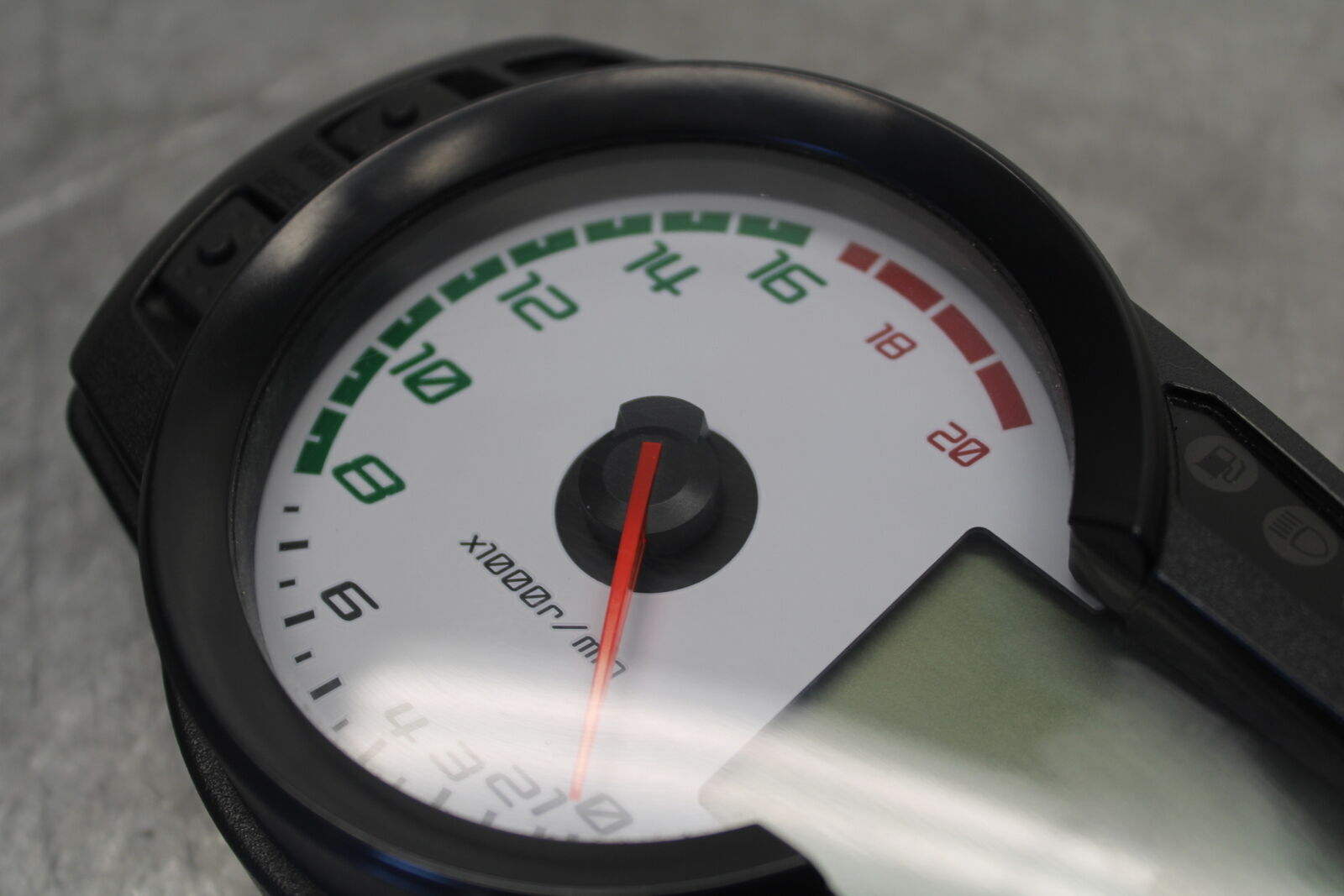 09-12 KAWASAKI NINJA ZX6R SPEEDO TACH GAUGES DISPLAY CLUSTER SPEEDOMETER BB698