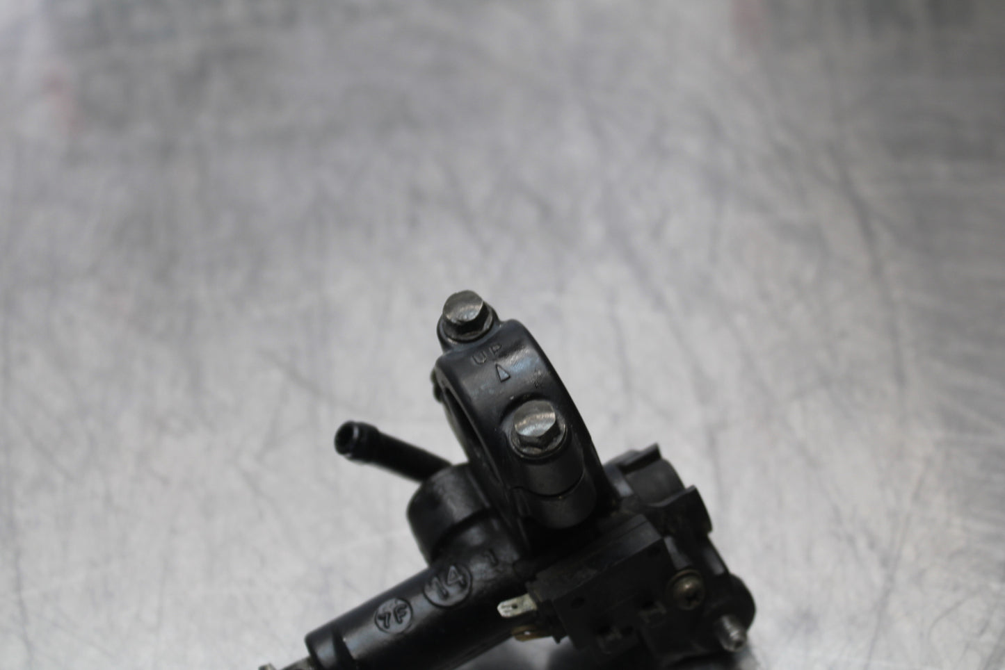 98-05 HONDA SUPER HAWK 1000 VTR1000F FRONT BRAKE MASTER CYLINDER BB152