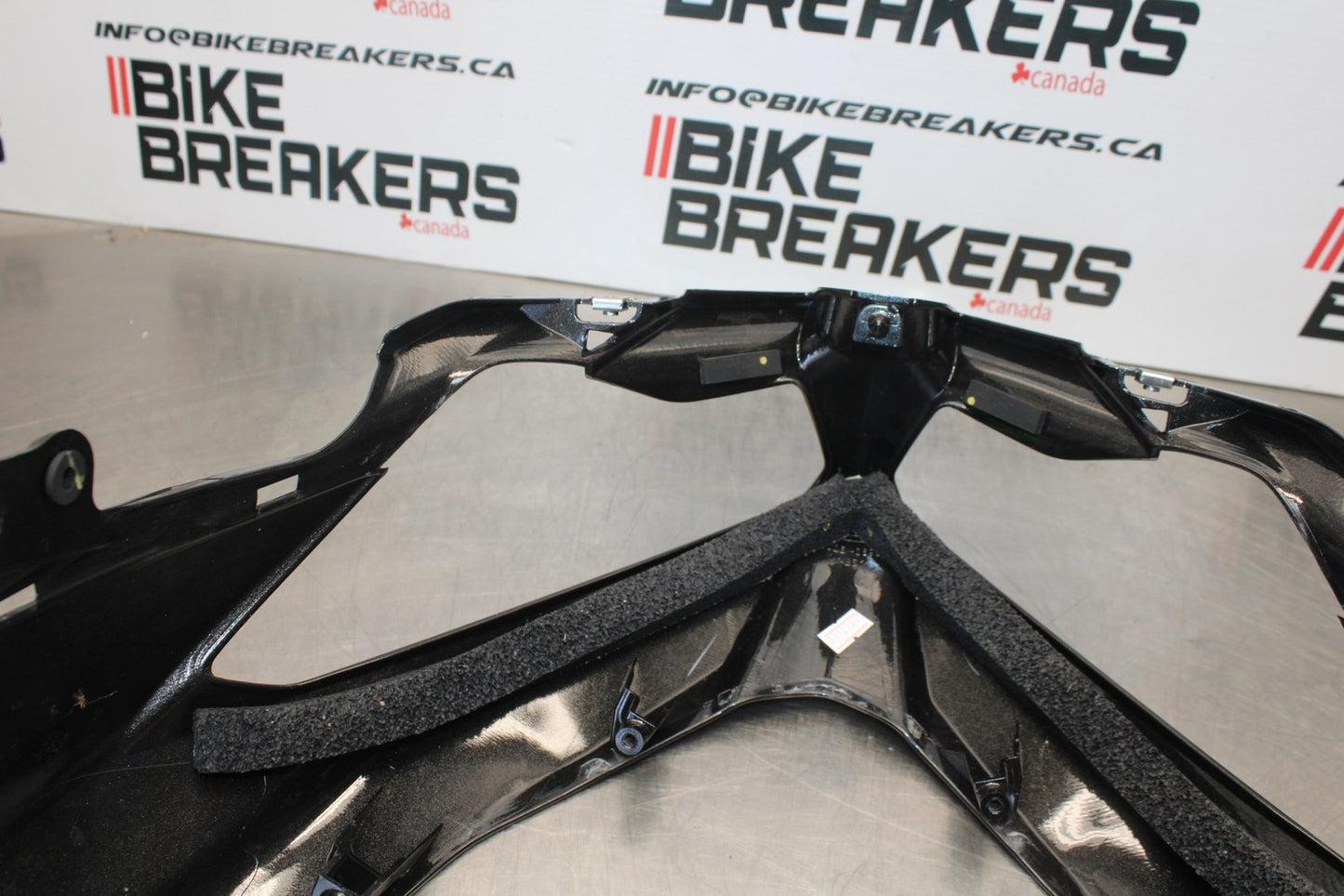 18-23 KAWASAKI NINJA 400 EX400 ABS FRONT UPPER NOSE FAIRING COWL SHROUD BB192