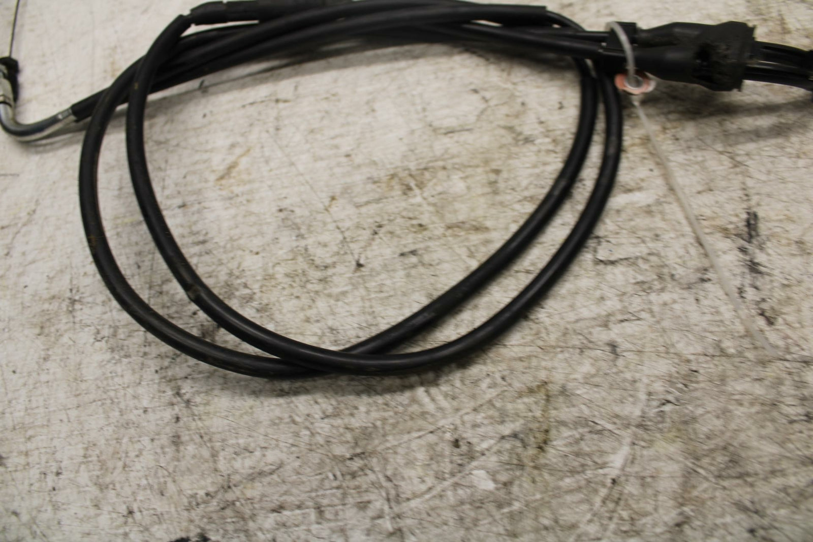 16-21 YAMAHA XSR900 THROTTLE CABLES LINES BB370